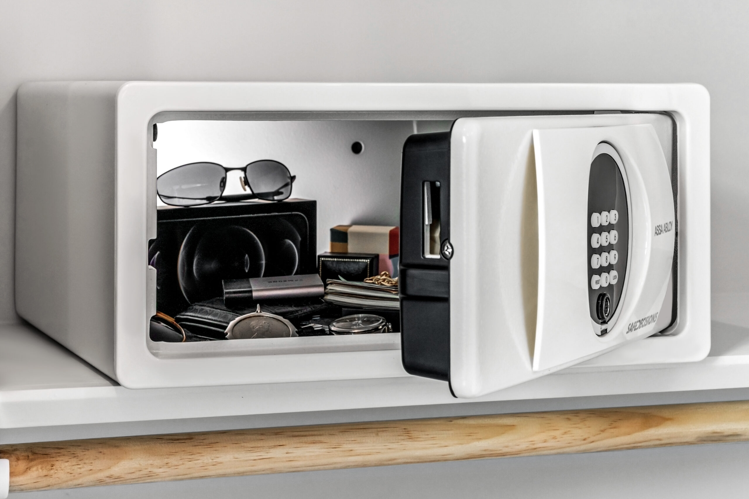 Why Every College Student Needs A Dorm Safe - SafeDecisions